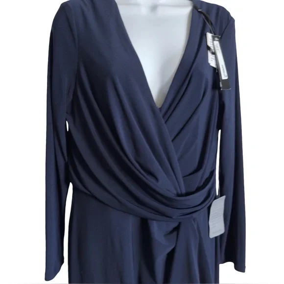 New Betsy & Adam Navy  "Elle" Long Sleeve Side Ruffled Slit Gown Size 14 - Picture 8 of 15